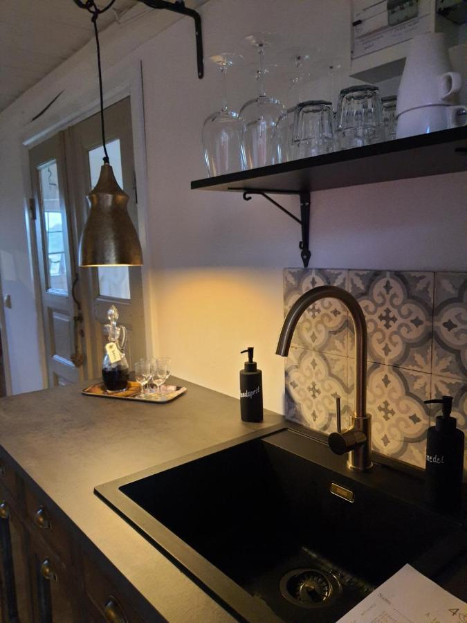 4B Oesterlen Bed & Breakfast トメリラ エクステリア 写真