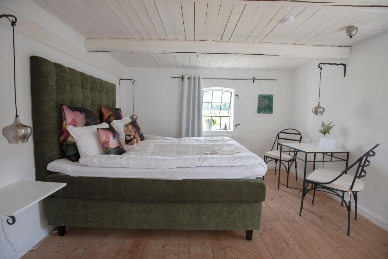 4B Oesterlen Bed & Breakfast トメリラ エクステリア 写真